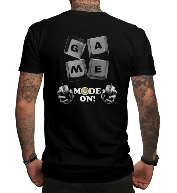 CAMISETA PRETA